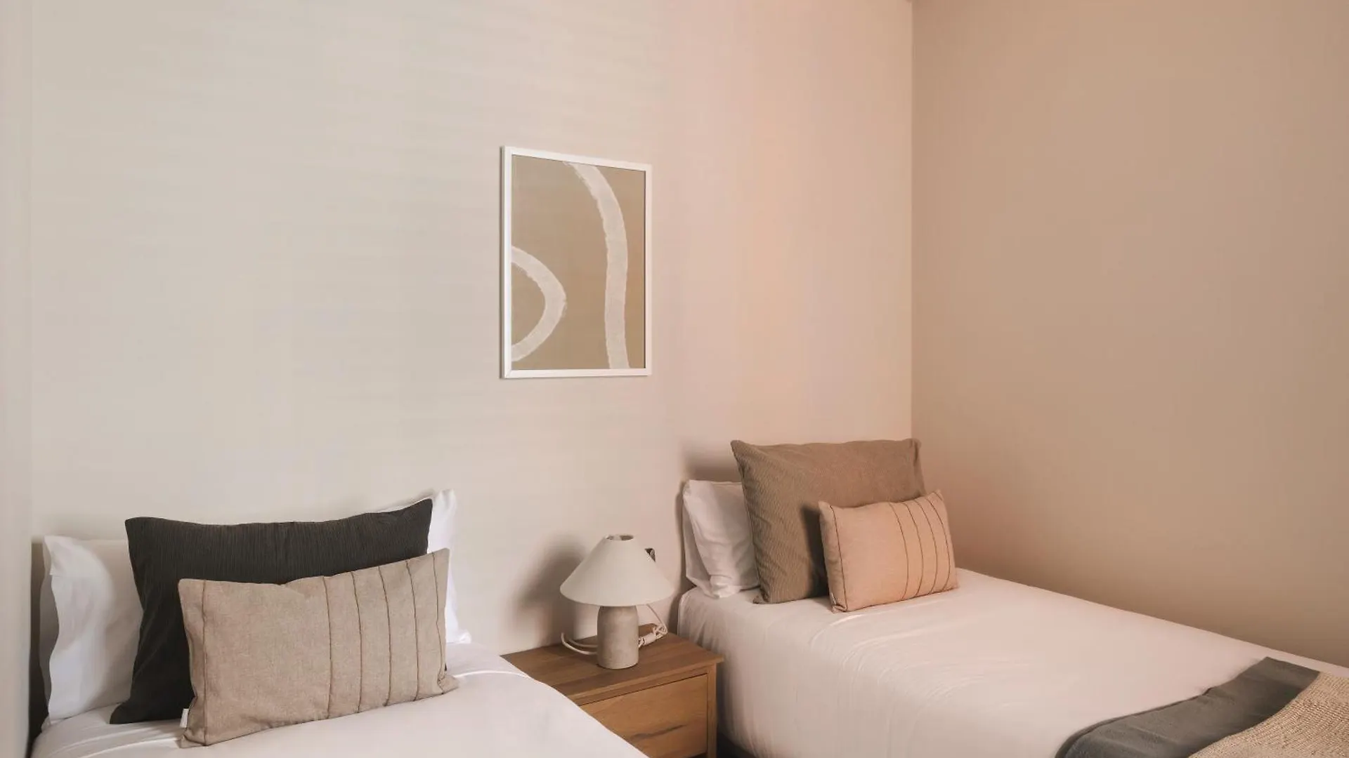 C211 Barcelona Apartments Espanha