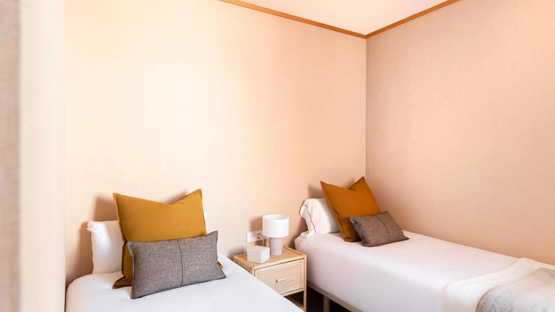 C211 Barcelona Apartments Spagna
