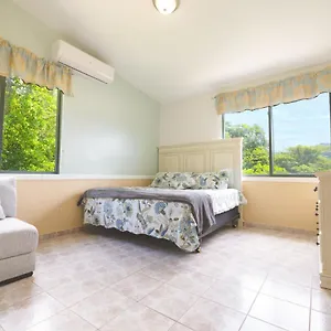 villa-campina-retreat-scenic-mountain-views.top-hotels-puertorico.com/