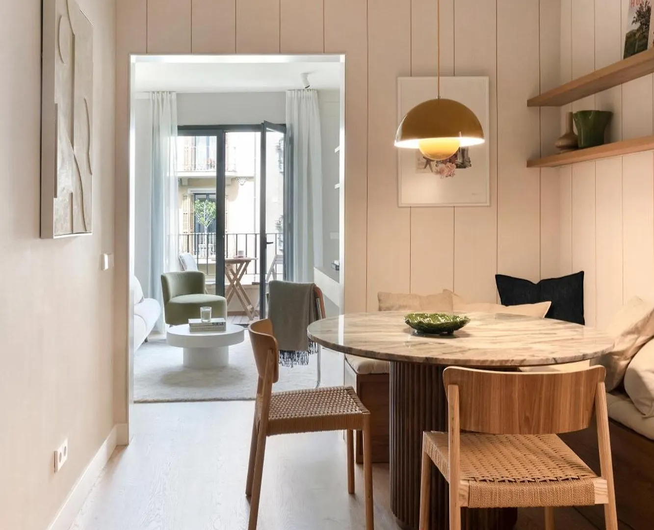 C211 Barcelona Apartments